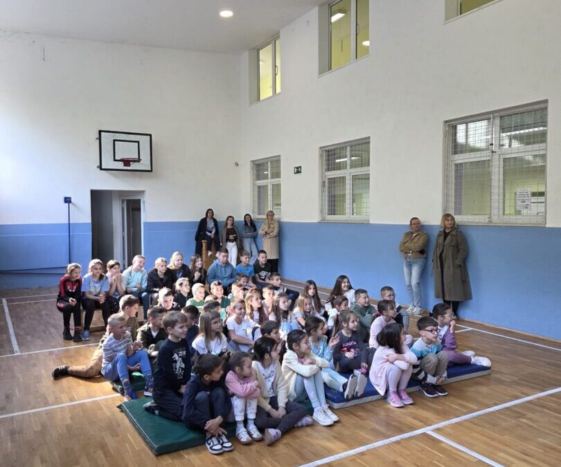 KAZALIŠTE SUNCOKRET U NAŠOJ ŠKOLI
